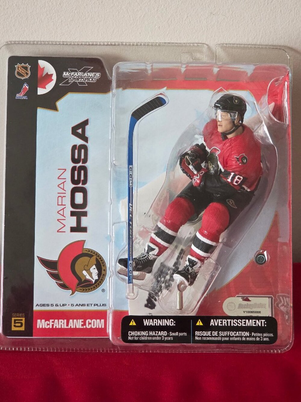 2003 MCFARLANE, MARIAN HOSSA, OTTAWA SENATORS ACTION FIGURE, MINT IN THE PACKAGE
